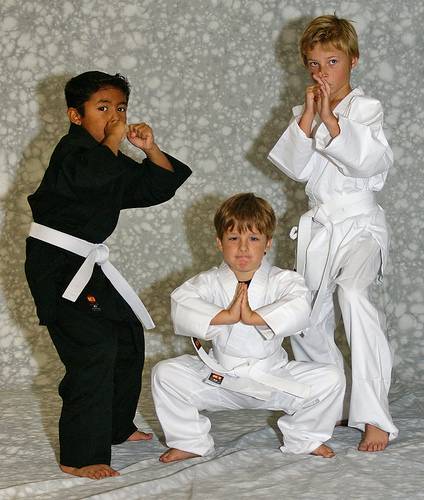 KI - Light Weight Junior Karate Uniform (white karate gi)