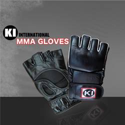Mixed Martial Arts Gloves (Black)